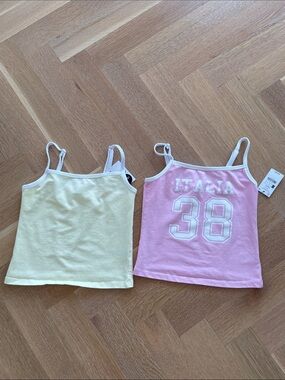Ardene tank tops size xs lot of 2